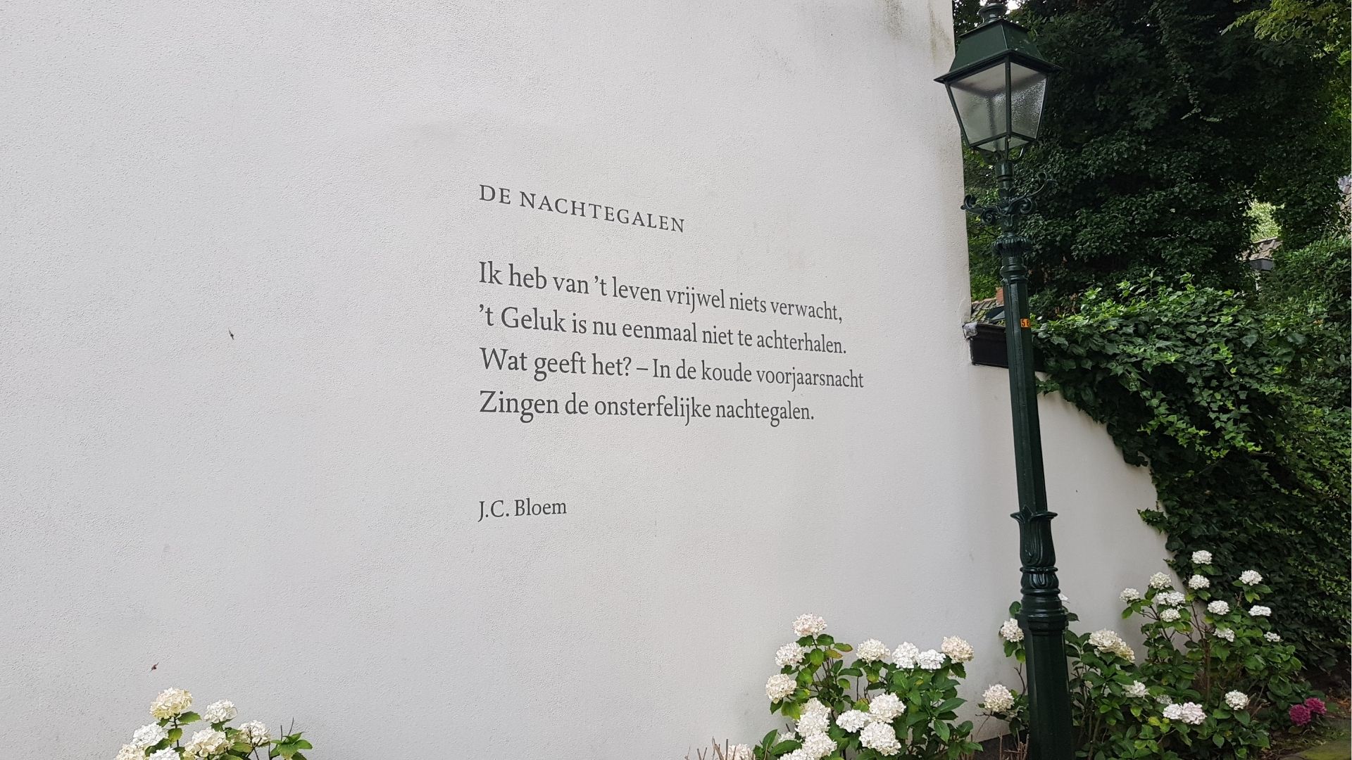 Muurgedicht J.C. Bloem Javalaantje Den Haag